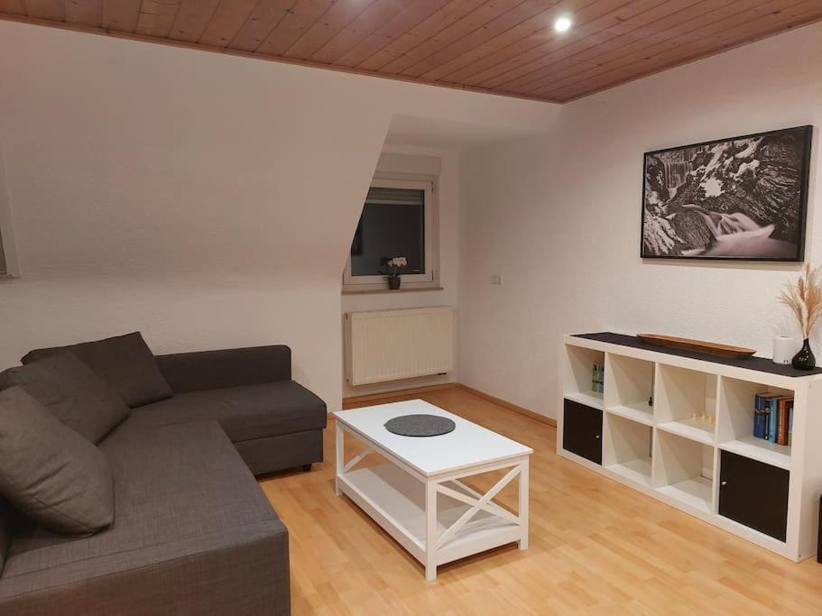Rooftop Apartmens Ulm - Komfortable Neue Gemeinschaftsunterkunft Im Herzen Von Ulm - Raum 3 المظهر الخارجي الصورة